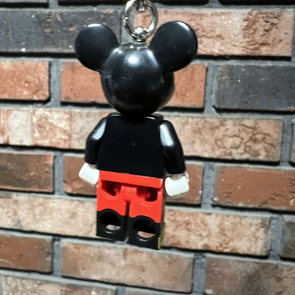 LEGO Mickey Mouse Disney Keychain - Picture 2 of 7